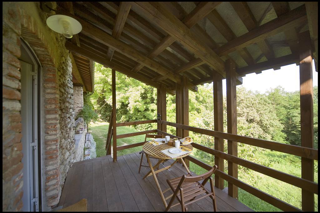 Agriturismo Famiglia Al Castello Di Bagnolo Bagnolo Piemonte Room photo